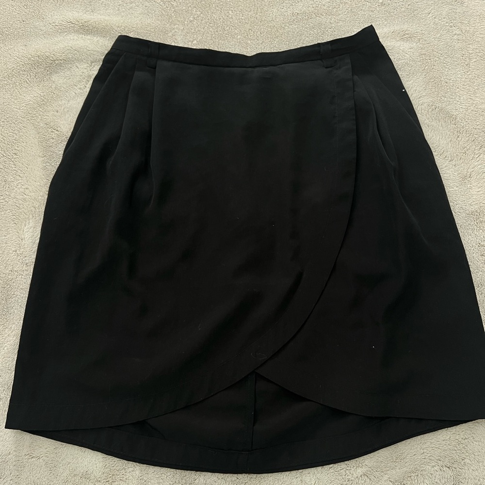 H&M black skirt